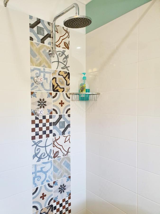 Marazul Best Deal - Stone Bathtub, Wifi, Functional - Mandarins And Lemons When Available Vincentia Ngoại thất bức ảnh